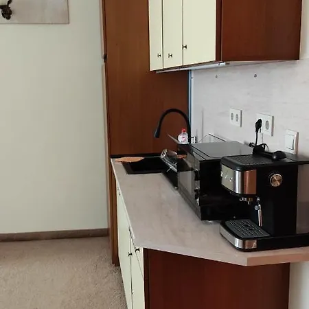 Annett At Emerald * Μπάνσκο