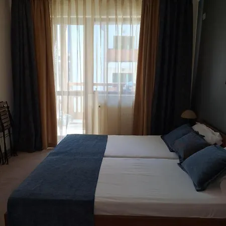 Apartment Annett At Emerald *